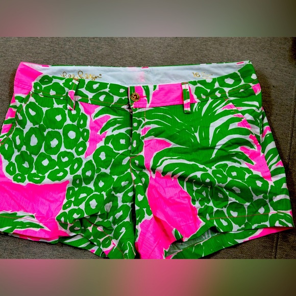 NWOT size 16 Lilly Pulitzer Callahan Shorts - Picture 1 of 3
